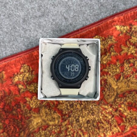 ساعت مچی دیجیتال کرم