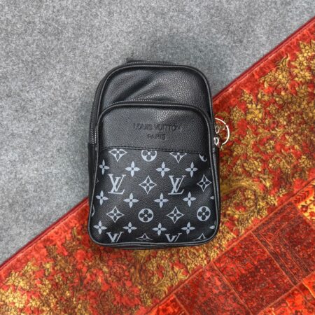 بادی بگ طرحدار لویی ویتون