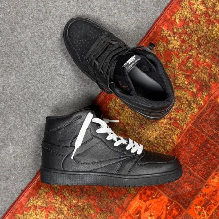 کتونی TRAVIS ساقدار مشکی