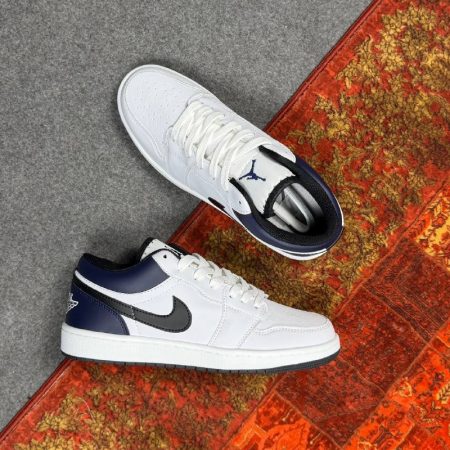 کتونی JORDAN1 سفید سرمه ای