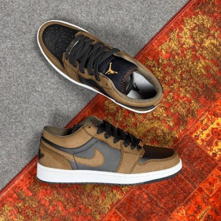 کتونی JORDAN1 مشکی قهوه ای