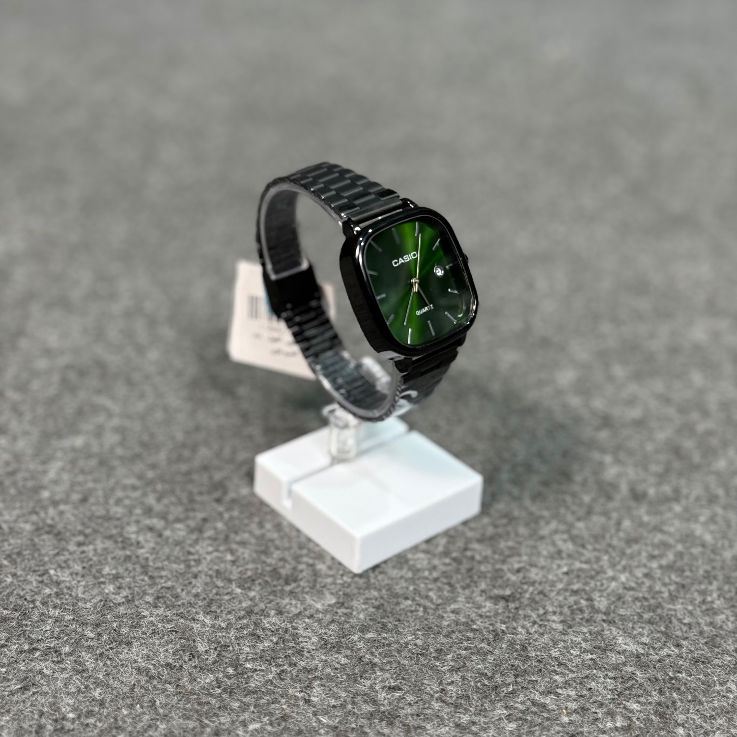 ساعت مچی کاسیو مشکی -سبز - Image 2
