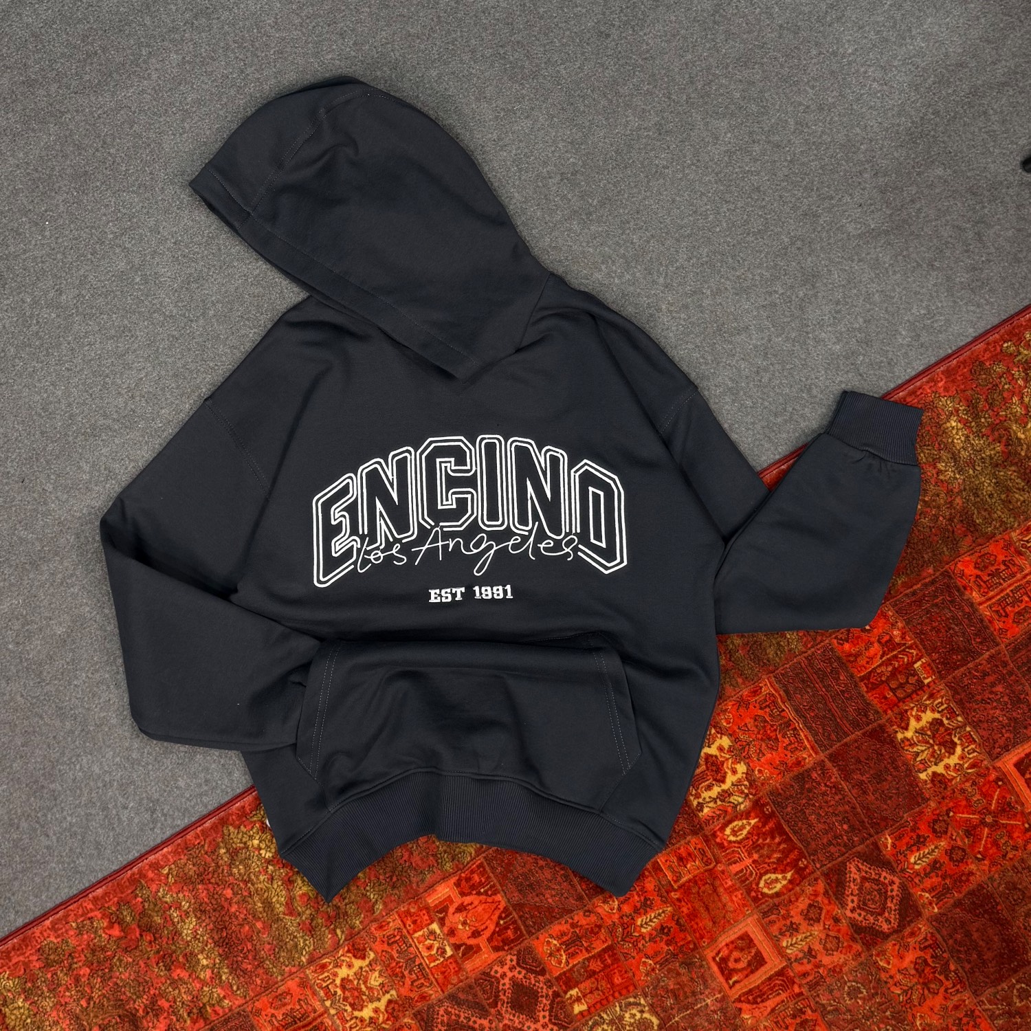 هودی گلدوزی la