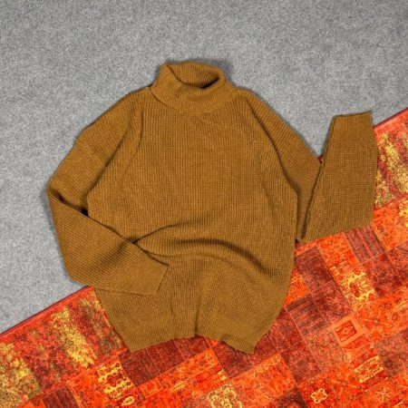 بافت یقه اسکی گرم‌ بالا