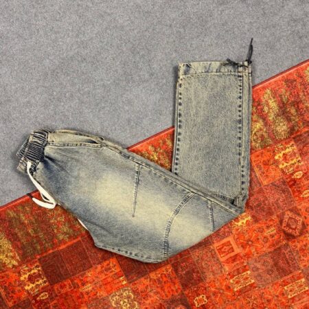 شلوار جین بگ کمر کش طرحدار