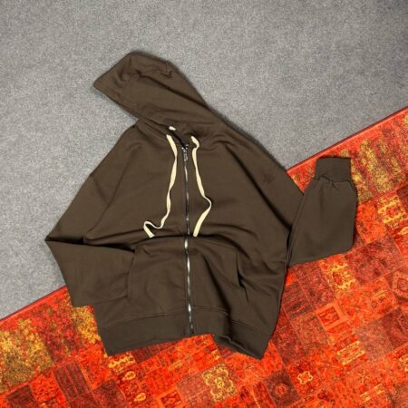 سویشرت کلاه دار